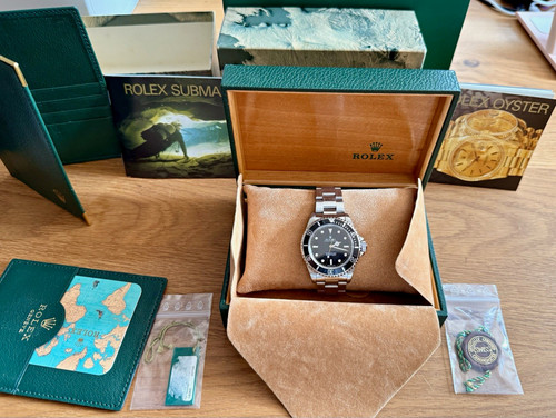 Rolex submariner 14060 date - rolex, no