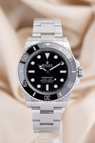 Rolex submariner date - rolex,
