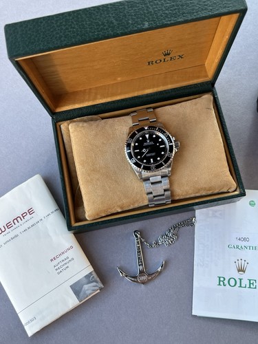 Rolex submariner date ref - rolex,